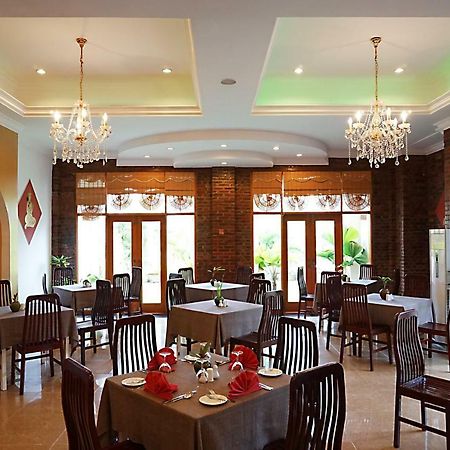 Raza Gyo Hotel Баган Екстер'єр фото