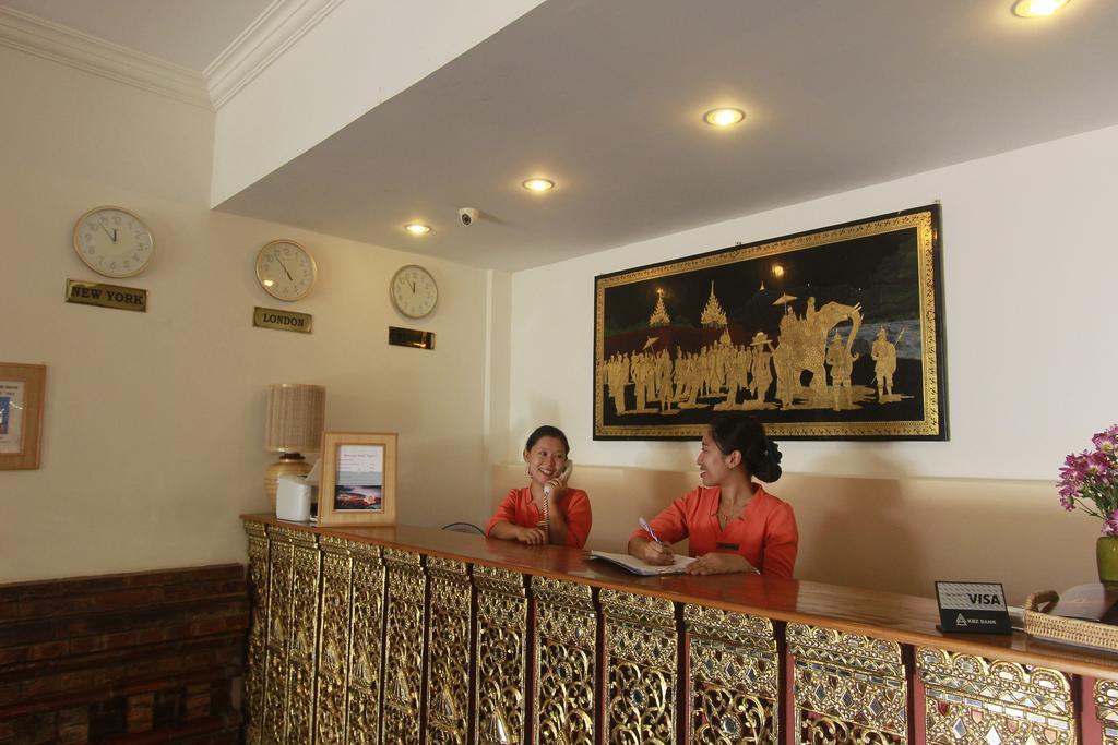 Raza Gyo Hotel Баган Екстер'єр фото