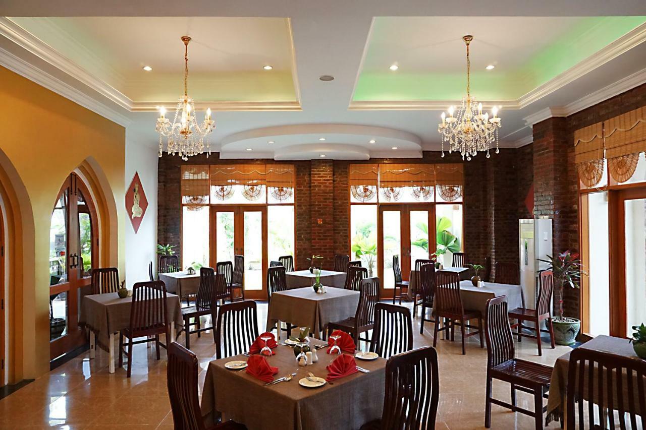Raza Gyo Hotel Баган Екстер'єр фото